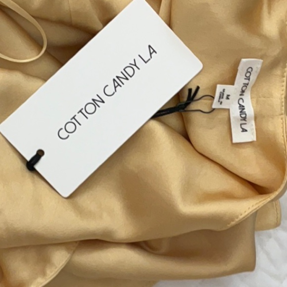 Yellow satin spaghetti strap tank top - Picture 3 of 3